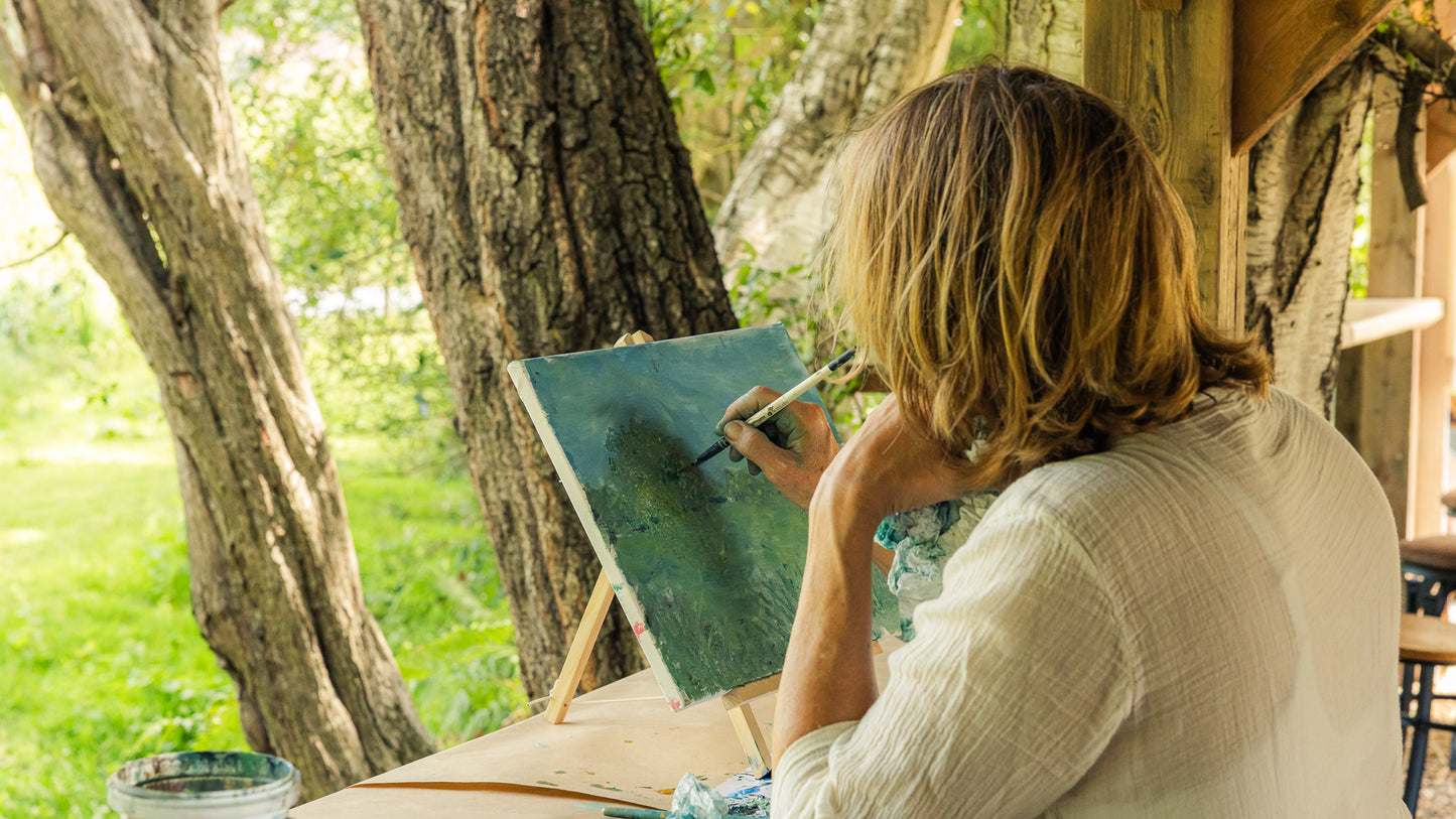 Painting Among the Vines with Gabriel Knollys